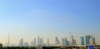 UAE weather: Hot temperatures and strong winds expected this weekend