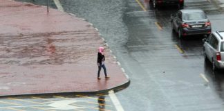 Rain and drizzle hits Dubai among other parts of UAE