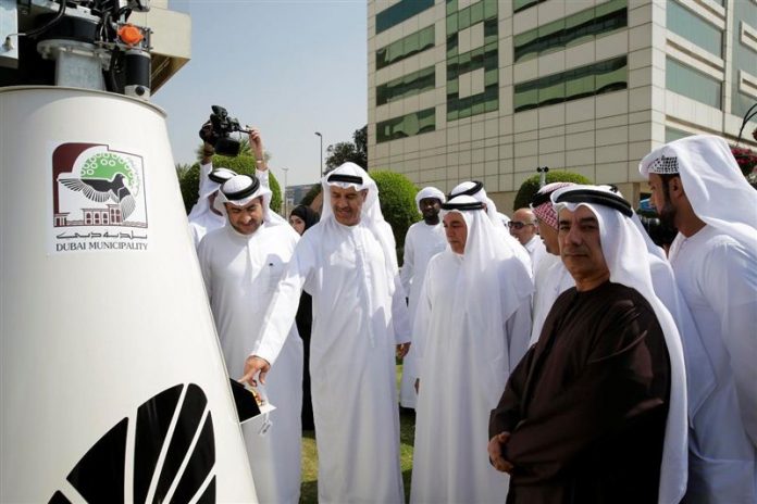 Dubai Municipality launches Smart Flower solar panel