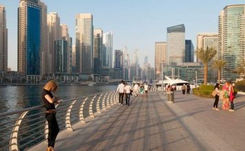 UAE weather: Temperatures hit 44° C on Friday