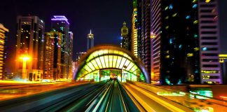 Video: A 360° ride on Dubai Metro