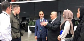 RTA chief discusses Dubai’s electric vehicle plan with Elon Musk
