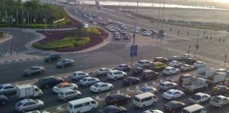 UAE traffic: Heavy congestion on major roads in Abu Dhabi, Dubai