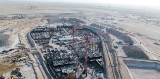 Work process at Expo 2020 Dubai site…