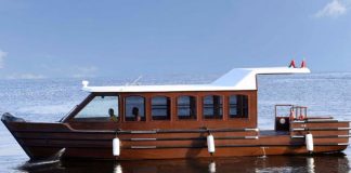 Exhibiting air-conditioned abra in Dubai International Boat Show