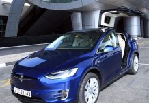 Dubai says to beef up taxi fleet of Tesla electric cars