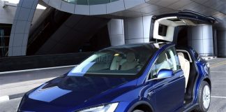 Dubai says to beef up taxi fleet of Tesla electric cars