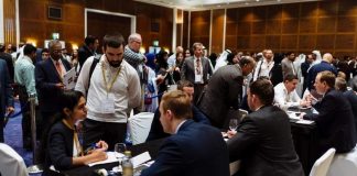 Expo 2020 is looking for 20,000 people Expo 2020 is looking for 20,000 people