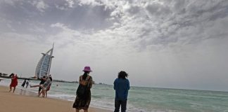 UAE beachgoers warned, rough sea forecast during weekend UAE beachgoers warned, rough sea forecast during weekend
