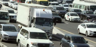 Dubai motorists warned to avoid flooded road, RTA offers alternatives Dubai motorists warned to avoid flooded road, RTA offers alternatives