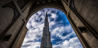 Now, visit the top of Burj Khalifa, Dubai’s other attractions for Dh200 Now, visit the top of Burj Khalifa, Dubai's other attractions for Dh200