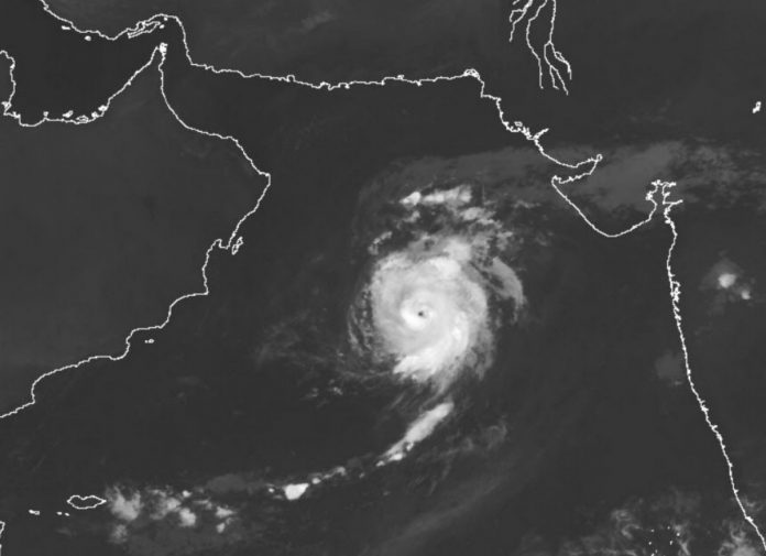 Tropical cyclone Maha intensifies over Arabian Sea Tropical cyclone Maha intensifies over Arabian Sea