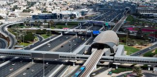 Dubai Metro operating hours extended to meet New Year demand Dubai Metro operating hours extended to meet New Year demand